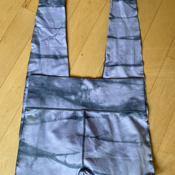 ZELLA BNWOT Seamless Ankle Leggings Sz Small Purple New Pull on Hi Waist. - Picture 5 of 6